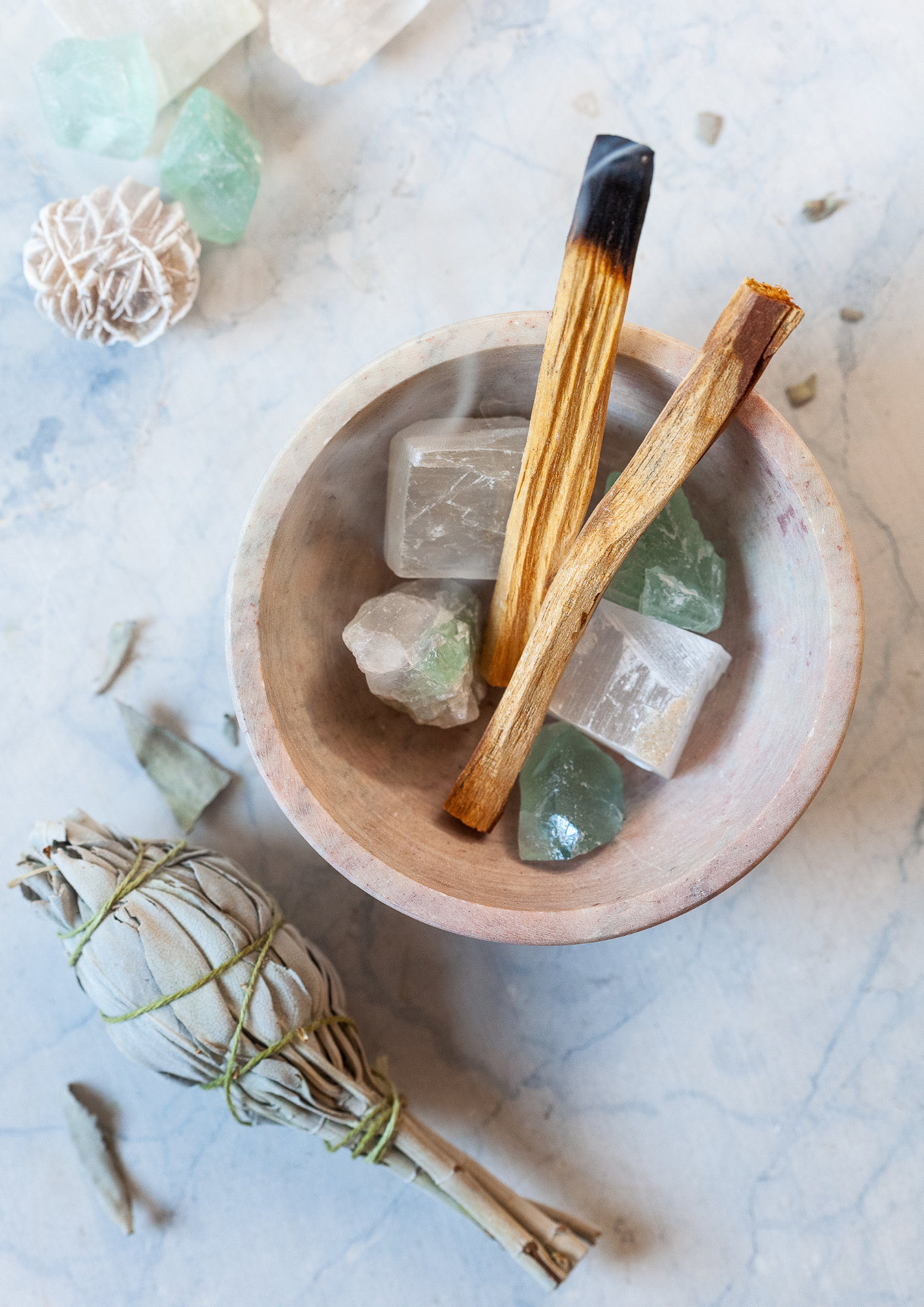 Palo Santo Natural Incense Sticks 10 Pack – Aromatherapy | Meditation, Yoga, Rituals, Alter Pieces | Cleanse Negative Energy | Smudge Sticks