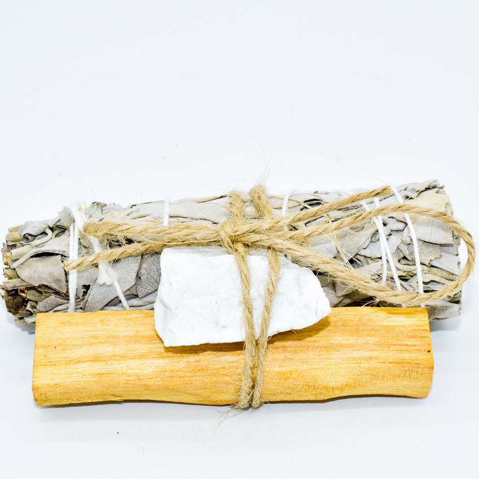 Palo Santo, Sage & Crystal Smudging Bundle – Energy Cleansing Kit with Choice of Tangerine Quartz or NEW Crystal